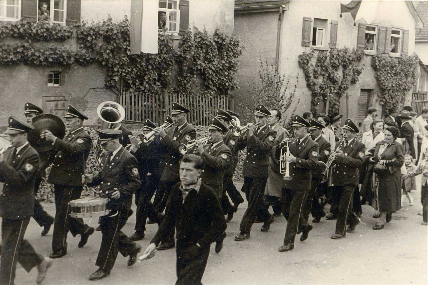 MV Lustnau - Umzug 50-jähriges Jubiläum